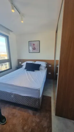 Imóvel para aluguel tem 32 metros quadrados com 1 quarto em Rebouças - Curitiba - PR