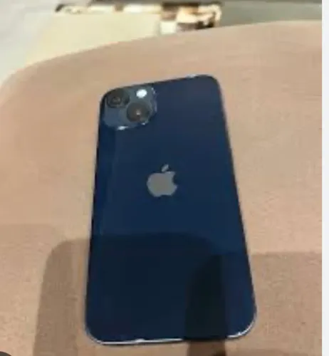 iPhone 13 azul escuro 128