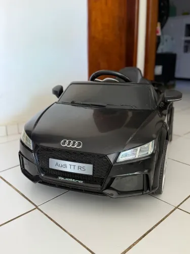 Carro Elétrico Infantil 12v Audi Tt Preto Com Controle Bel 
