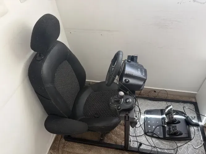Cockpit + volante logitech G29 * câmbio + pedaleira logitech G29