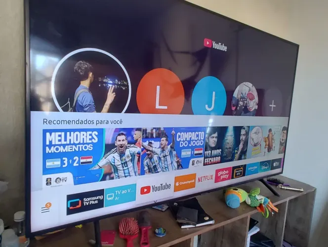 Tv smart 65 " 4K Samsung com alexa
