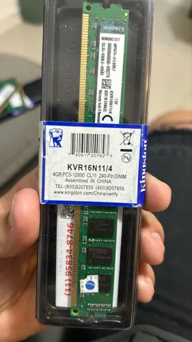 Memória RAM Desktop Kingston 4GB DDR3 1600MHz