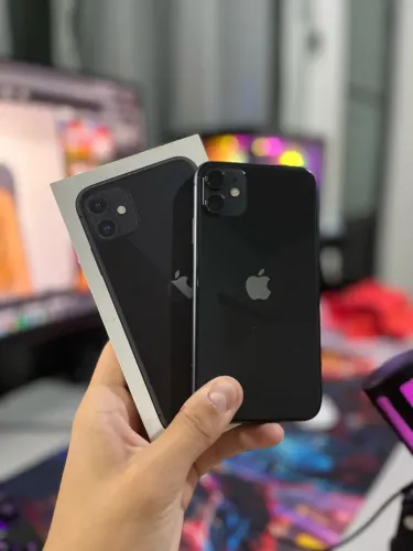 iPhone 11 64gb seminovo