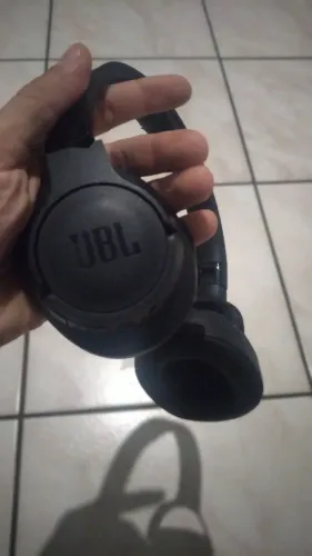 Fone JBL Tune 760NC