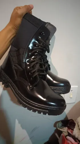 Coturno Militar Calfesa, 41, novo, impermeável, extra-leve