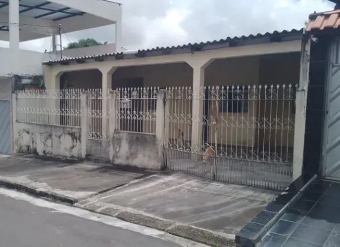 CJ RENATO S PINTO I NA CID NOVA, Imóvel de 03 Qtos, Quitada na Suhab