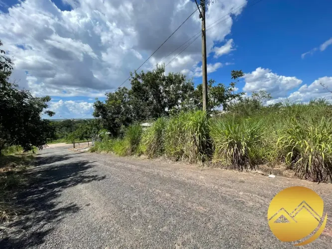 OPORTUNIDADE! 3 TERRENOS COM ÓTIMO PREÇO EM CALDAS NOVAS, ASFALTO, ENERGIA