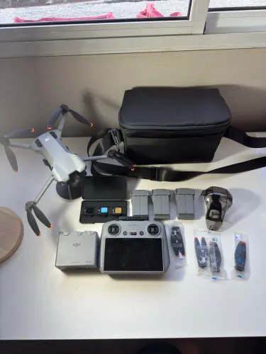 Dji Mini 5 pro combo fly more plus