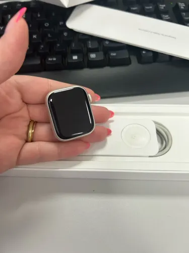 Apple Watch Series 8 41mm GPS Original + Caixa e Carregador