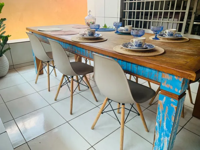 Vendo mesa linfa madeira peroba azul de alta qualidade impecável 7 cadeiras Tramontina