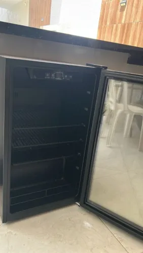 Frigobar novo 2500 hoje no Pix