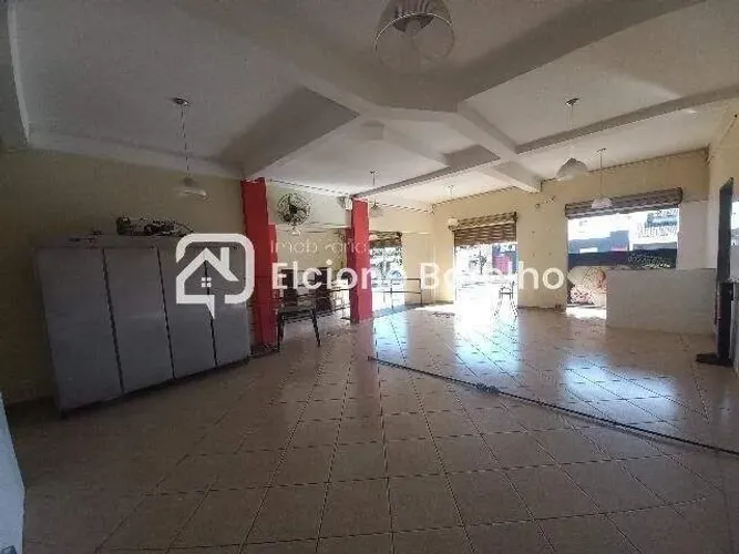Cômodo para aluguel, 1 quarto, SANTA MONICA - Uberlândia/MG