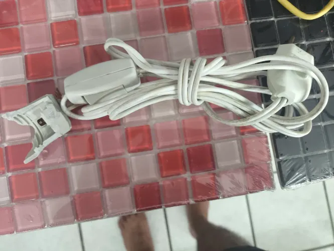 Fio para abajur de piso com chave (precisa troca a cabeça)
