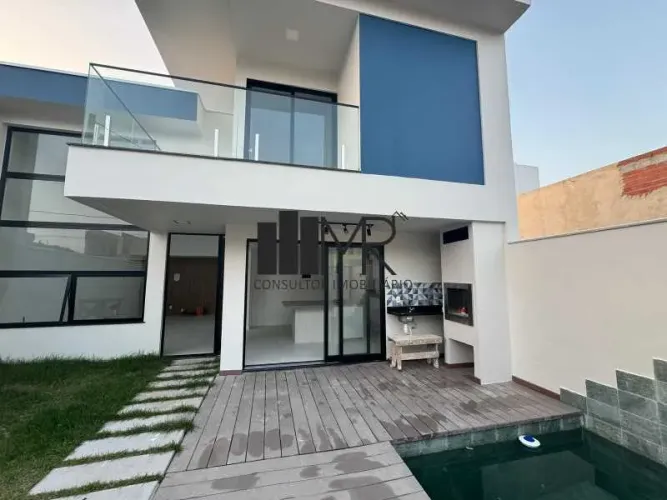Casa em Condomínio - Duplex / Residencial / Vargem Pequena