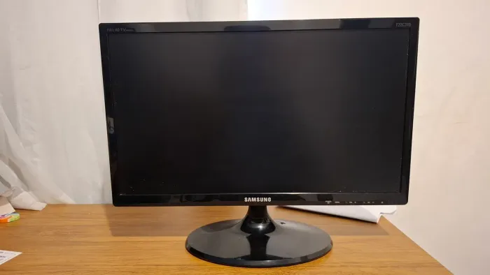 Monitor TV Samsung, 21.5 polegadas