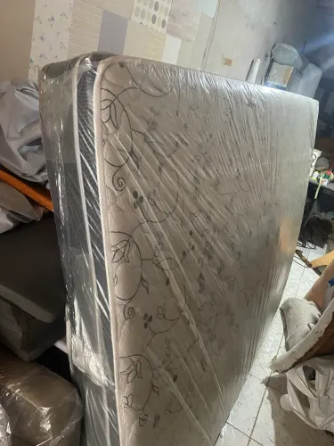 Colchão queen de molas nanolastic com lâmina de espuma D,45