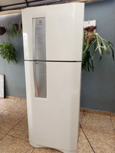 Geladeira Electrolux frosfree