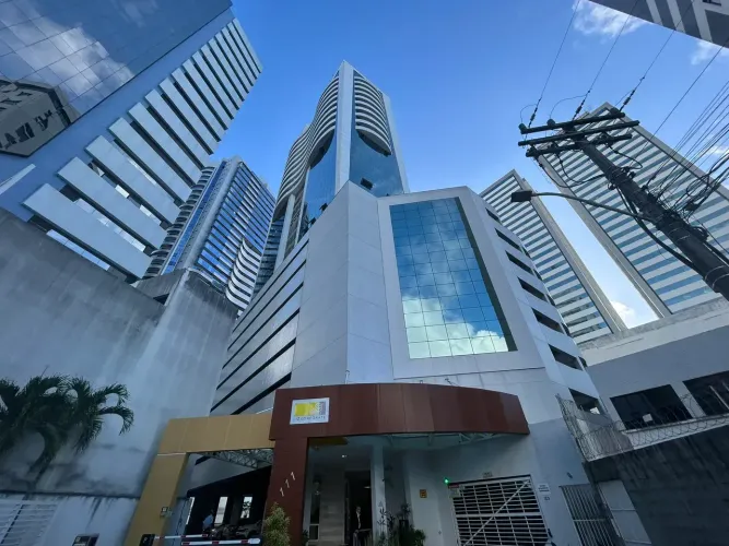 SALAS COMERCIAIS | EDIFICIO LIZ CORPORATE | 216 m² | 10 vagas