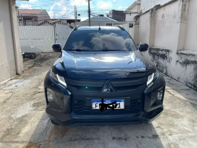 Mitsubishi L200 Triton Sport HPE-S 2.4 CD Dies. AUT 2022