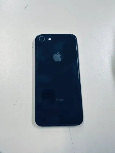 Vendo IPhone 8!
