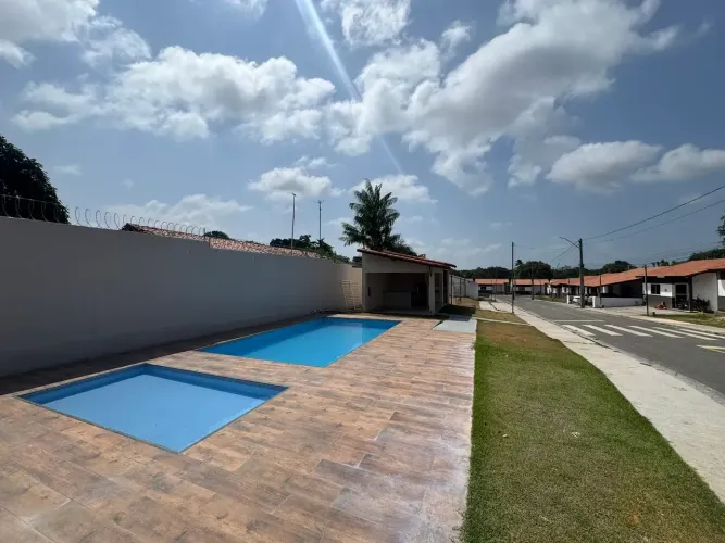 Passo casa em cond. Fechado - Estrada do Val Paraiso