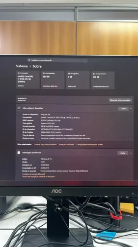 I7 9700, 32 GB SSD 240 placa gráfica 2 GB com monitor