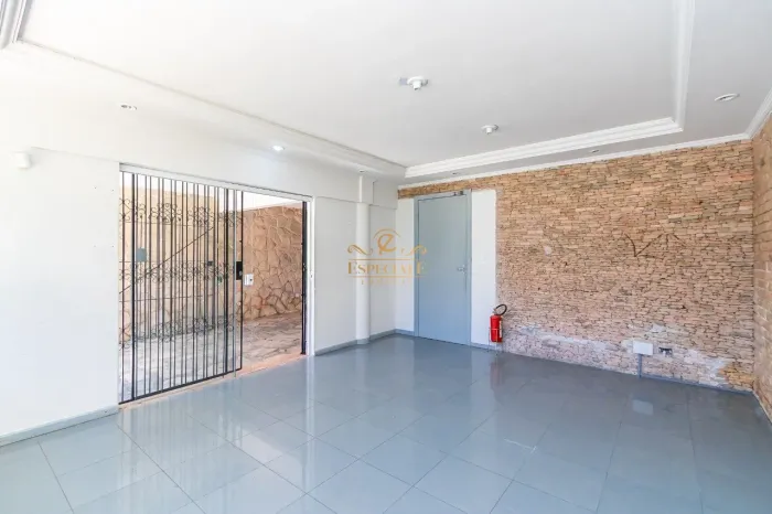 PRÉDIO COMERCIAL PARA VENDA NO ALTO DA GLÓRIA EM CURITIBA