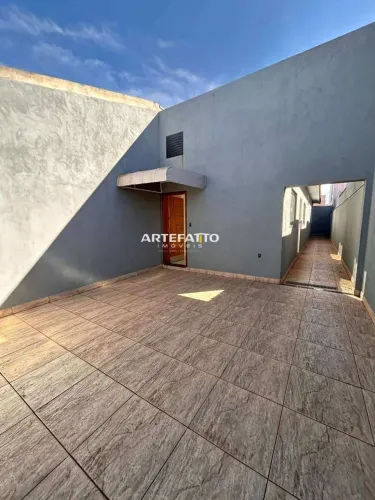 Casa à venda em Franca, Residencial Irineu Zanetti, com 2 quartos, 60m²