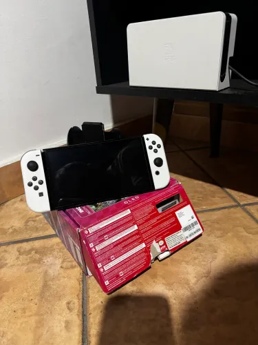Nintendo Switch Oled Desbloqueado