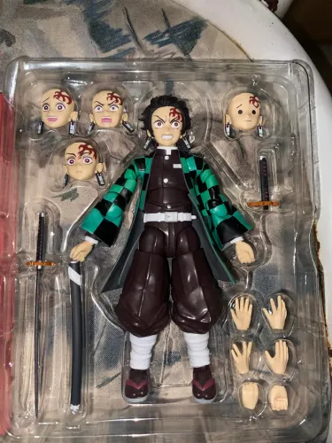 Tangiro sh figuarts Infinity Castle