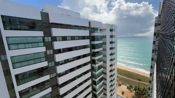 Apartamento com 3 quartos à venda em Maceió