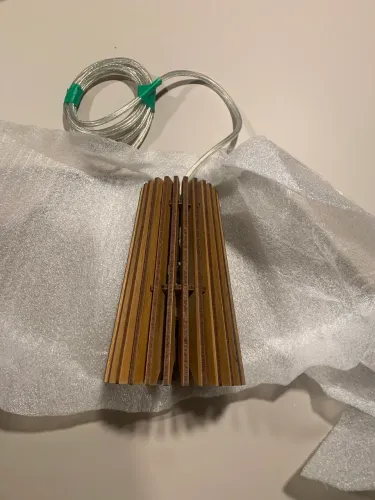 Pendente Accord Steche Di Legno cônico. Novo 