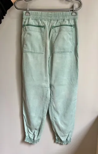 Linda calça Zara tamanho P
