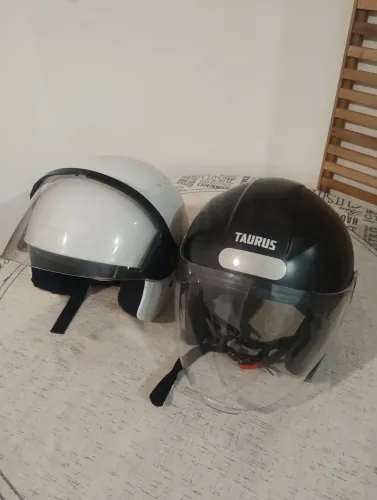 Capacete moto