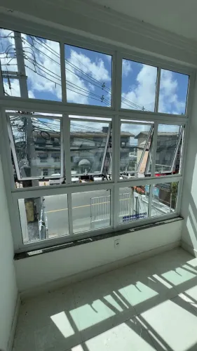 Sala Comercial 12m² no 1º andar - Brotas Salvador - Condomínio incluso