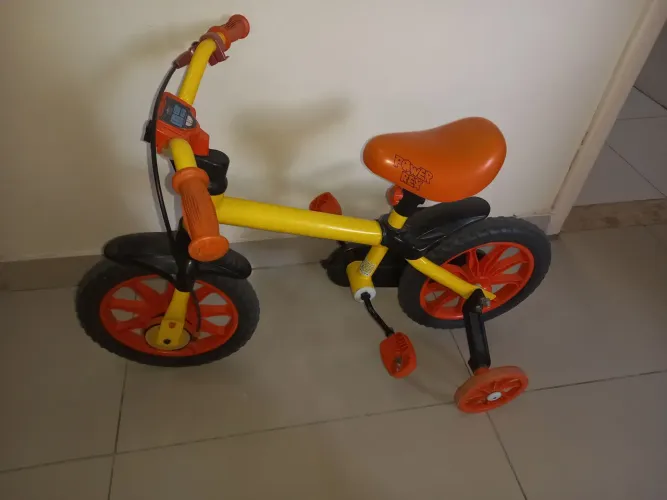 Bicicleta infantil Aro 12 caloi