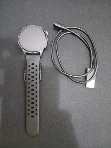 Smartwatch Zeblaze Btalk 3 GPS AMOLED + Carregador