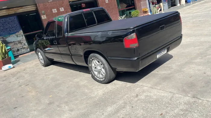 Chevrolet S10 Pick-up Luxe 4.3 V6 CE 1998