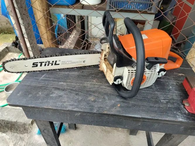 Motoserra Sthill MS-250