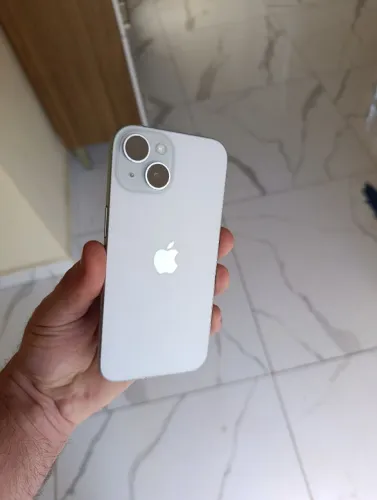 iPhone 15 128 GB