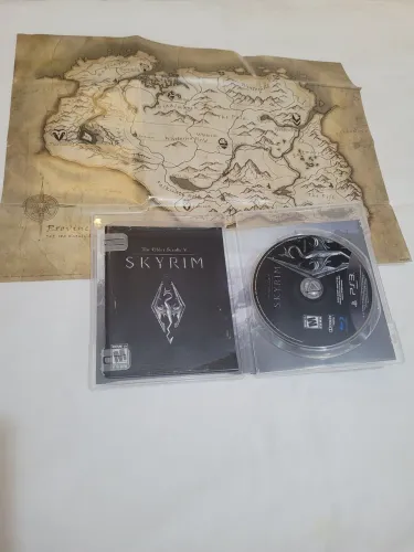 Jogo Skyrim original para PS3 