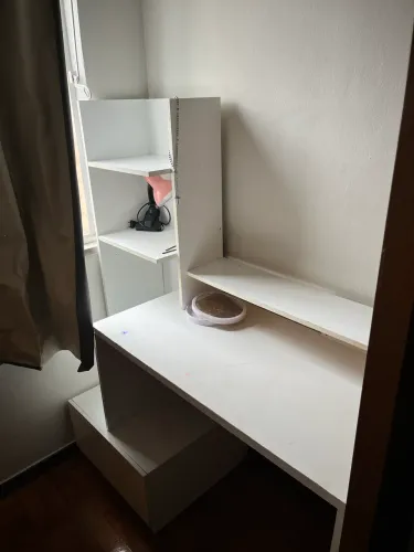 Mesa de Estudos / Escrivaninha