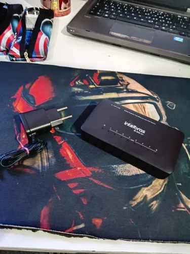 Switch Intelbras SF 800 Q+