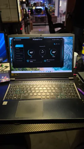 Notebook Gamer Acer PREDATOR Helios 300 Core i7 RTX 2060
