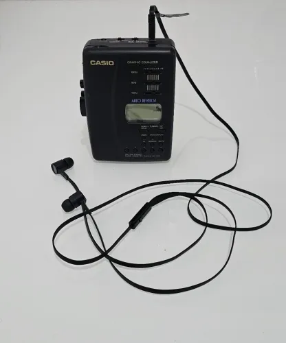 Walkman Casio AS-750R Com Fone - Ligando (Para Manutenção)