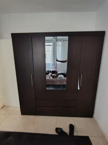 Guarda Roupas 4 portas e 6 gavetas