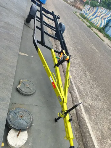 Reboque carretinha para lanchas até 750 kg