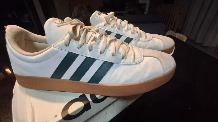 Adidas VL court base