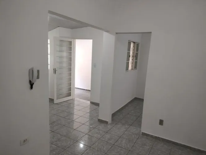 Casa com 1 quartos para alugar, 80 m² por R$ 1.260/mês - Vila Santa Cruz - São José do Rio