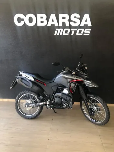 Yamaha XTZ 250 Lander Connected 2025
